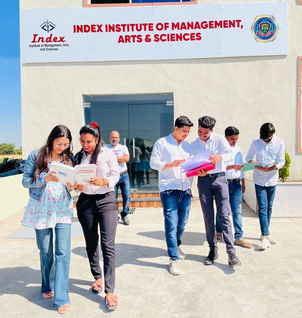 Commerce & Management