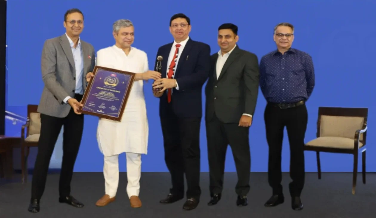 News18 media framework presentation podium capture